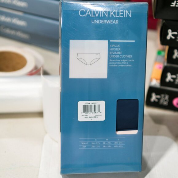 CALVIN KLEIN UNDERWEAR WOMEN HIPSTER INVISIBLE UNDER CLOTHES 4 PACK Size : L - Picture 2 of 6